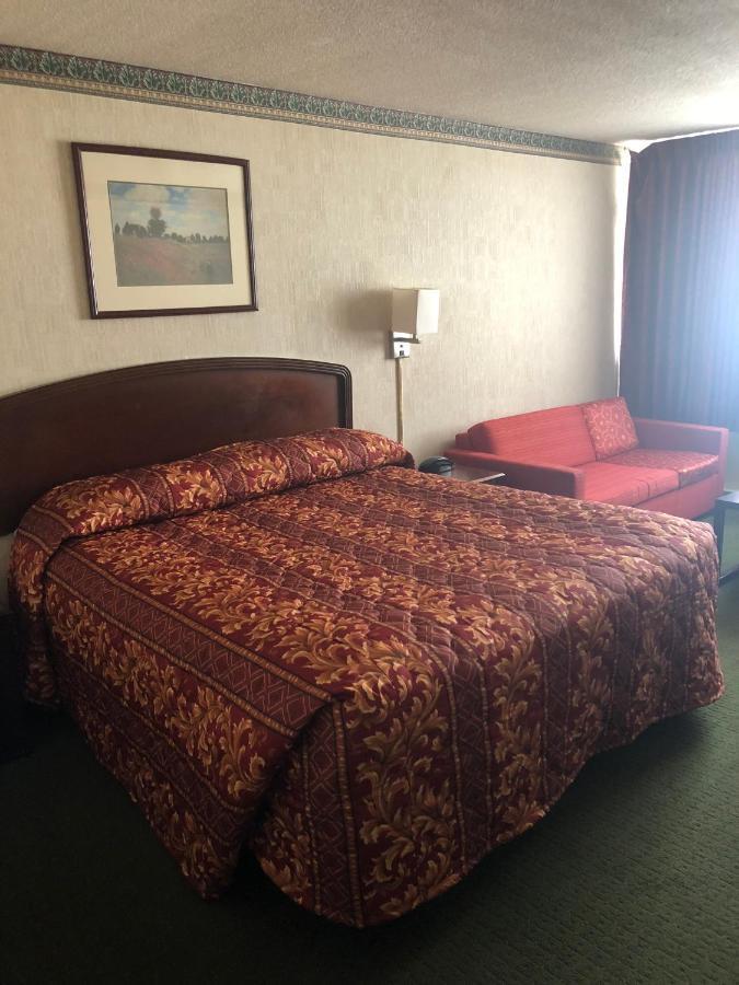 Fairborn Hotel&Inn Extérieur photo