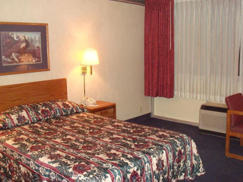 Fairborn Hotel&Inn Chambre photo