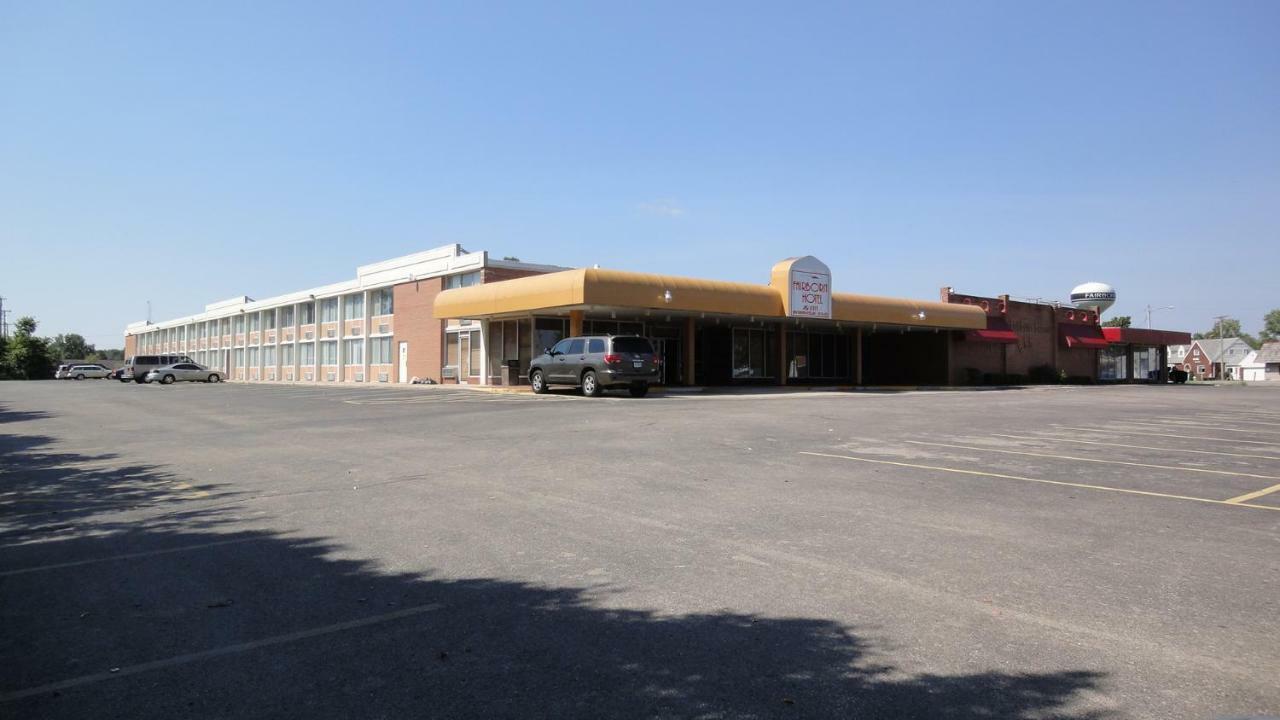 Fairborn Hotel&Inn Extérieur photo
